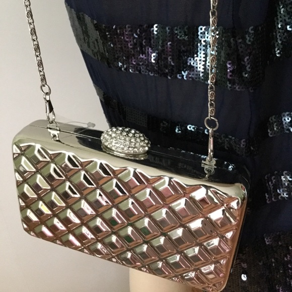 Natasha Couture Silver Crossbody / Clutch Box Bag - Picture 9 of 11